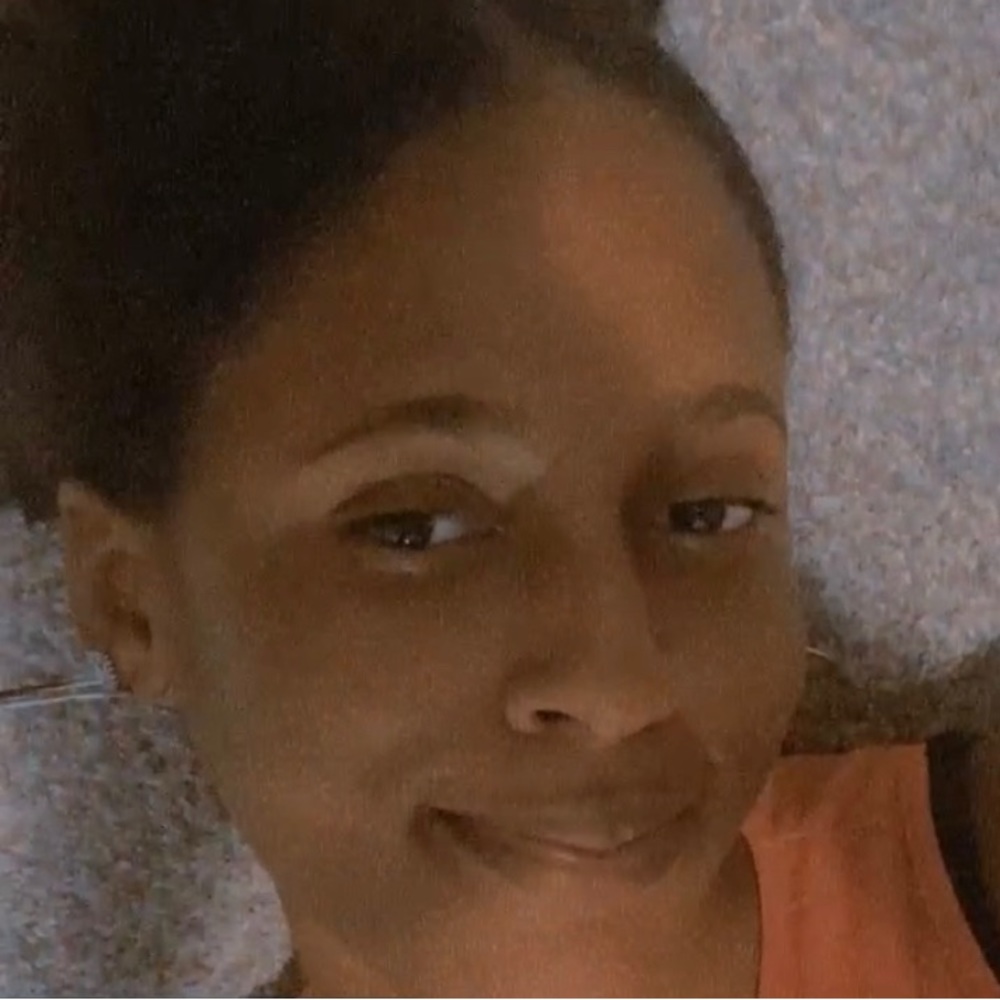 Meet your Posher, Alayah